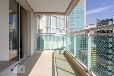 Varanda de kitnet/studio para alugar com 1 quarto, 65m² em Cerqueira César, São Paulo