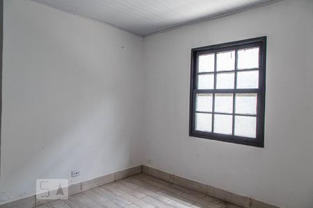 Quarto 2 de casa para alugar com 2 quartos, 180m² em Vila Oratório, São Paulo