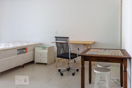 Kitnet de kitnet/studio para alugar com 1 quarto, 40m² em Melville Empresarial Ii, Barueri