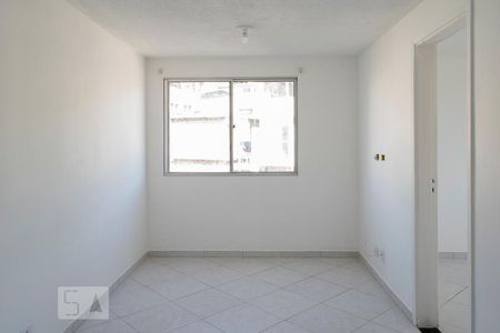 SALA de apartamento para alugar com 2 quartos, 42m² em Vila Miriam, São Paulo