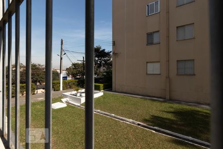 Vista do quarto 1 de apartamento para alugar com 2 quartos, 56m² em Vila Sílvia, São Paulo