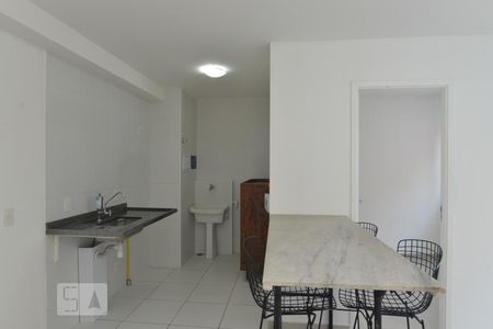 Sala de apartamento para alugar com 2 quartos, 35m² em Barra Funda, São Paulo