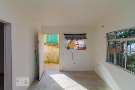 Casa para alugar com 40m², 2 quartos e 1 vagaSala/Cozinha