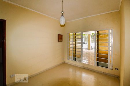 Casa à venda com 196m², 4 quartos e 3 vagasSala