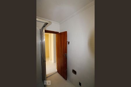 Casa à venda com 196m², 4 quartos e 3 vagas Casa à venda com 196m², 4 quartos e 3 vagasBanheiro Social