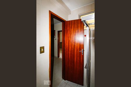 Casa à venda com 196m², 4 quartos e 3 vagas Casa à venda com 196m², 4 quartos e 3 vagasBanheiro da Suíte