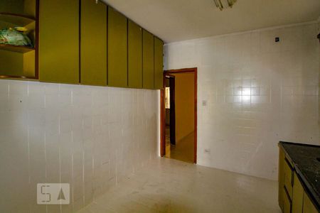 Casa à venda com 196m², 4 quartos e 3 vagas Casa à venda com 196m², 4 quartos e 3 vagasCozinha