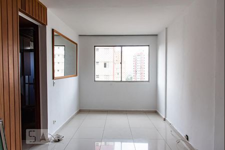 Sala de apartamento para alugar com 2 quartos, 53m² em Parque do Estado, São Paulo