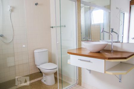 Banheiro da Suíte de apartamento à venda com 2 quartos, 67m² em Vila Pires, Santo André