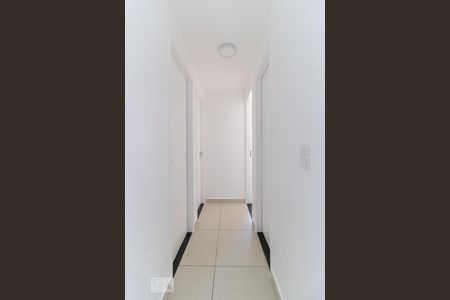 Corredor de apartamento para alugar com 3 quartos, 63m² em Vila Moraes, São Paulo