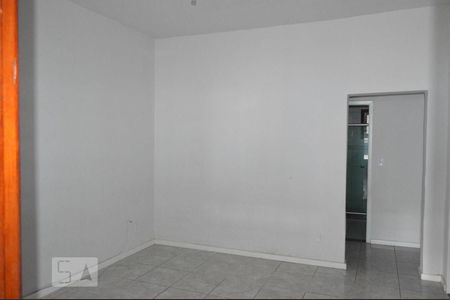 Sala de casa para alugar com 2 quartos, 80m² em Piratininga, Niterói