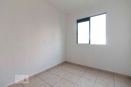 Quarto 1 de apartamento para alugar com 2 quartos, 55m² em Conjunto Residencial José Bonifácio, São Paulo