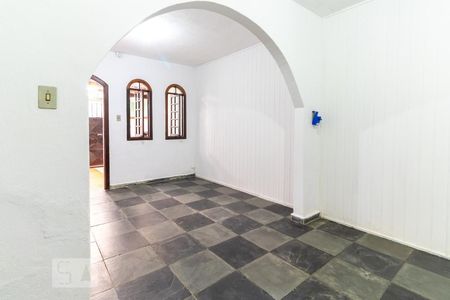 Sala de casa para alugar com 2 quartos, 44m² em Jardim Nosso Lar, São Paulo