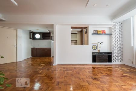 Sala de apartamento para alugar com 2 quartos, 90m² em Santo Amaro, São Paulo