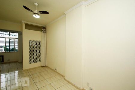 Apartamento à venda com 36m², 1 quarto e sem vagaSala