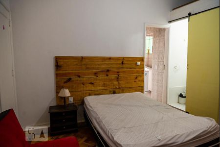 Sala/Quarto de kitnet/studio à venda com 2 quartos, 111m² em Copacabana, Rio de Janeiro