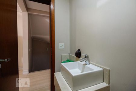 Lavabo  de casa à venda com 4 quartos, 400m² em Vila Aricanduva, São Paulo