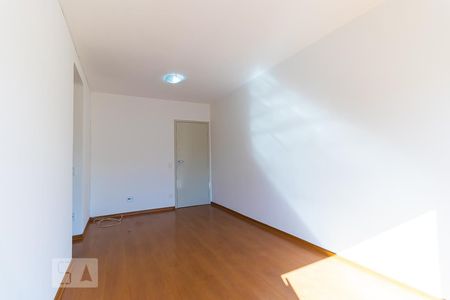 Sala de apartamento para alugar com 2 quartos, 70m² em Vila Industrial, Campinas