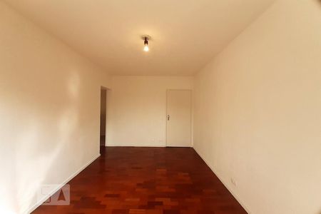 Sala de apartamento para alugar com 1 quarto, 40m² em Cachambi, Rio de Janeiro