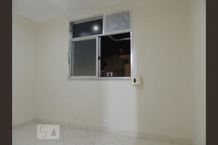Quarto 1 de apartamento à venda com 2 quartos, 35m² em Taquara, Rio de Janeiro