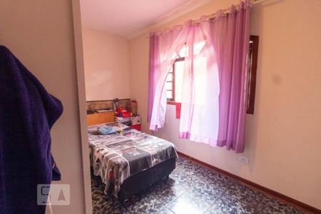 Dormitório de casa à venda com 3 quartos, 125m² em Parque Gerassi, Santo André