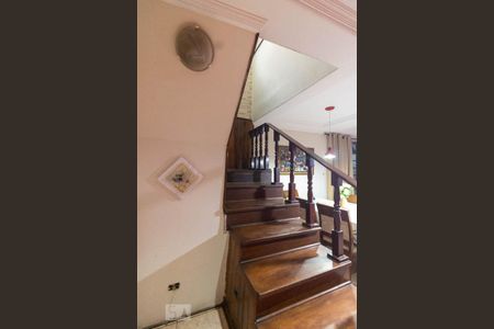 Escada de casa à venda com 3 quartos, 125m² em Parque Gerassi, Santo André
