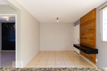 Sala de apartamento para alugar com 2 quartos, 48m² em Vila Industrial, Campinas