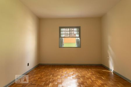 Quarto 2 de casa para alugar com 2 quartos, 116m² em Vila Gomes Cardim, São Paulo