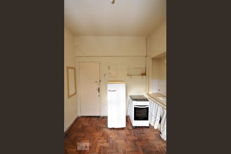 Cozinha de kitnet/studio para alugar com 1 quarto, 10m² em Centro, Rio de Janeiro