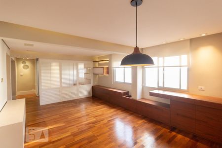 Apartamento para alugar com 115m², 2 quartos e 1 vagaSala