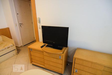 Sala de apartamento para alugar com 1 quarto, 40m² em Botafogo, Rio de Janeiro