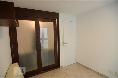 Quarto de apartamento para alugar com 1 quarto, 40m² em Botafogo, Rio de Janeiro