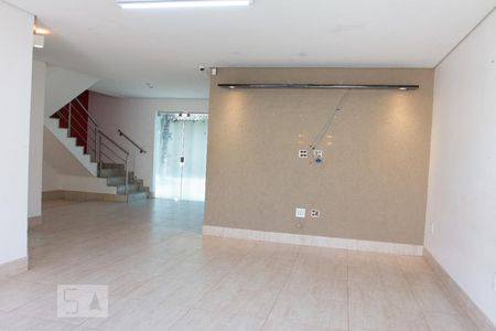 Sala de casa para alugar com 4 quartos, 227m² em Tibery, Uberlândia