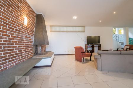 Sala de casa à venda com 5 quartos, 400m² em Jardim Petropolis, São Paulo