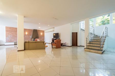 Sala de casa à venda com 5 quartos, 400m² em Jardim Petropolis, São Paulo