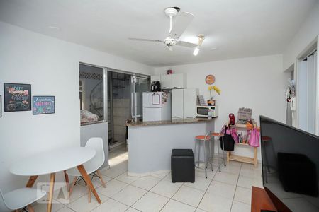 Sala de casa de condomínio à venda com 2 quartos, 65m² em Méier, Rio de Janeiro