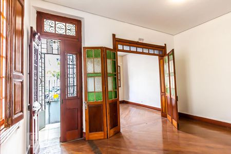 Sala de casa à venda com 12 quartos, 360m² em Vila Buarque, São Paulo