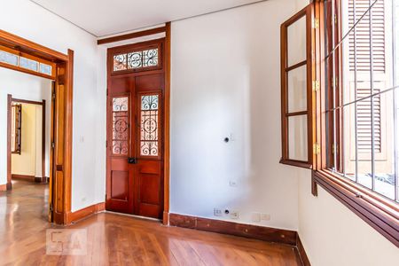 Sala de casa à venda com 12 quartos, 360m² em Vila Buarque, São Paulo