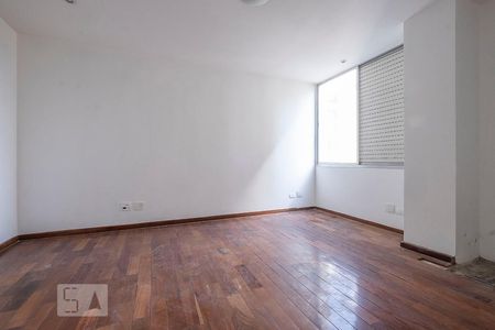 Suíte de apartamento à venda com 3 quartos, 137m² em Jardim Paulista, São Paulo