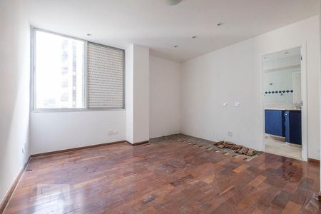 Suíte de apartamento à venda com 3 quartos, 137m² em Jardim Paulista, São Paulo