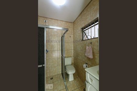 Casa à venda com 300m², 3 quartos e 4 vagas Casa à venda com 300m², 3 quartos e 4 vagasBanheiro 2