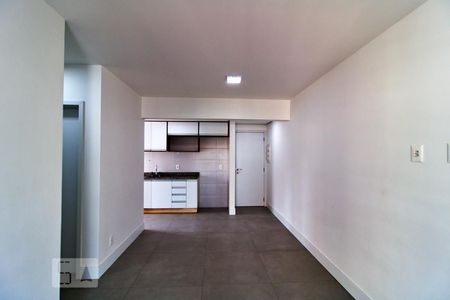 Sala de apartamento para alugar com 2 quartos, 65m² em Jardim Ampliacao, São Paulo