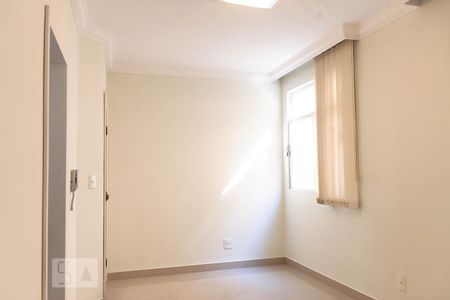 Sala de apartamento à venda com 3 quartos, 73m² em Nova Suíça, Belo Horizonte