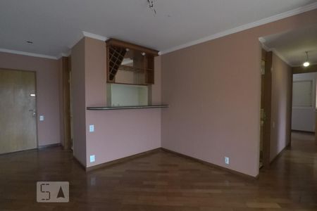 Sala de apartamento para alugar com 3 quartos, 75m² em Jardim Ampliacao, São Paulo