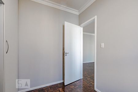 Quarto1 de apartamento para alugar com 2 quartos, 70m² em Centro, Curitiba