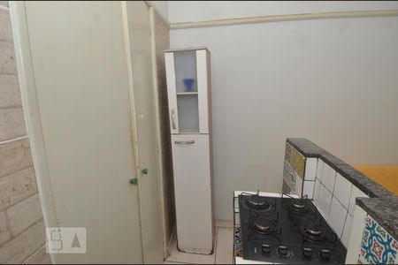 Cozinha de apartamento à venda com 1 quarto, 35m² em Copacabana, Rio de Janeiro