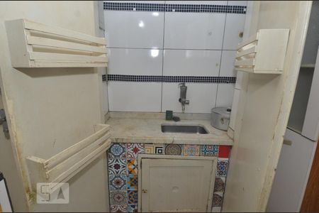 Cozinha de apartamento à venda com 1 quarto, 35m² em Copacabana, Rio de Janeiro