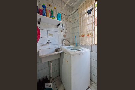 Apartamento para alugar com 48m², 2 quartos e 1 vaga Apartamento para alugar com 48m², 2 quartos e 1 vagaLavanderia