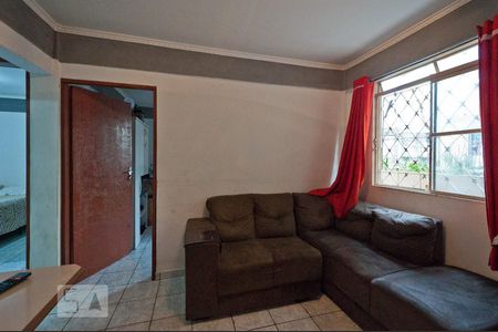 Sala de apartamento para alugar com 2 quartos, 48m² em Vila Sílvia, São Paulo