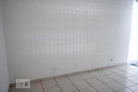 Sala/Quarto de casa para alugar com 1 quarto, 40m² em Vila Brasil, São Paulo